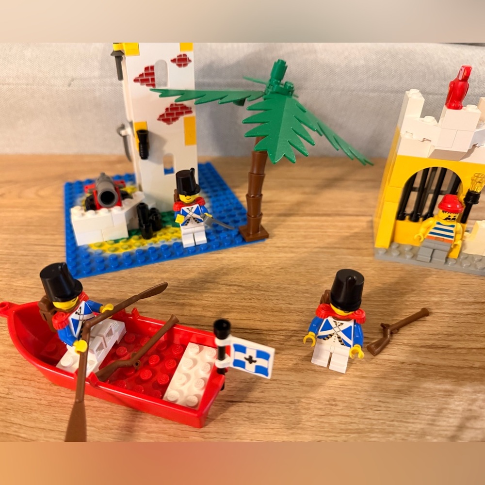 Vintage Lego 6265 6259 6018 Legoland pirates - Picture 3 of 7